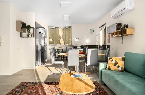 Netanya Apartment | Netanya Beachfront & Pool Retreat