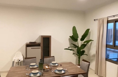 Medina Apartment | New family ready 2-bedroom apartment with WiFi & AC in Madinah Al-Munawarah