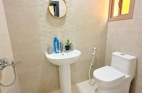 Jannusan Apartment | New, Studio apartment Juffair, behind Oasis Mall