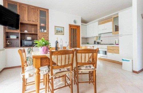Sasso d'Ombrone Apartment | NICE AND QUIET APARTMENT SUITABLE FOR FAMILIES.