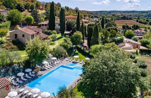 Po' Bandino Villa | Nice apartment in villa for 4 people with WIFI, A/C, pool, TV and patio