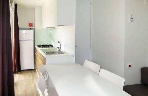 Baia Domizia House | Nice apartment in villa for 6 people with WIFI, pool, A/C, TV and terrace