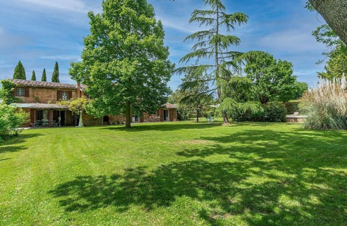 Le Piazze House | Nice home in Foiano with private swimming pool, can be inside or outside