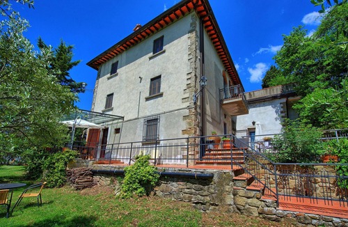 Greve in Chianti Apartment | Nice lodging in a Chianti villa,Pool, Terrace for al fresco dining with Wi-Fi,2p