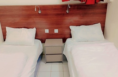 Medina Hostel | Nozol Luluat Sultanah Hostel
