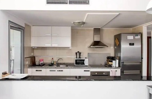 Tangier Apartment | ⭐OCEAN views⭐CENTER! Terrace. Big POOL. 10 min walk to the beach and Medina