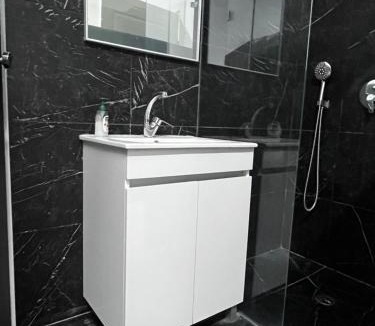 Old North Apartment | Ocean Walk TLV