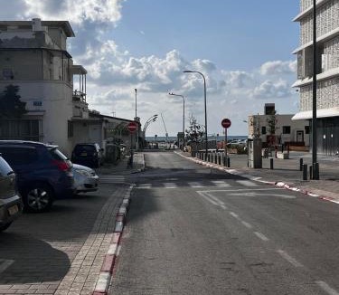 Old North Apartment | Ocean Walk TLV