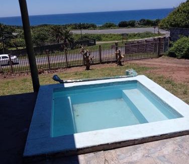 Pumula House | Oceans Rise 10-Sleeper Coastal Family Home in Pumula, KZN South Coast