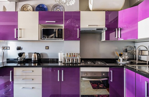 Malabata Apartment | Oceanview Apartment with Stunning City View with Fiber Wi-Fi & AC