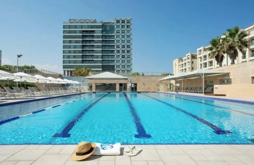 Herzliya Pituach Apartment | Okeanos Sea Loft | In-Apartment Mamad (Safe Room)
