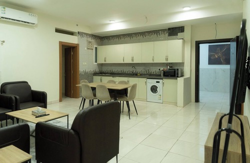 Unaizah Apartment | ONSEN HOTEL – UNAYZAHأونيسن