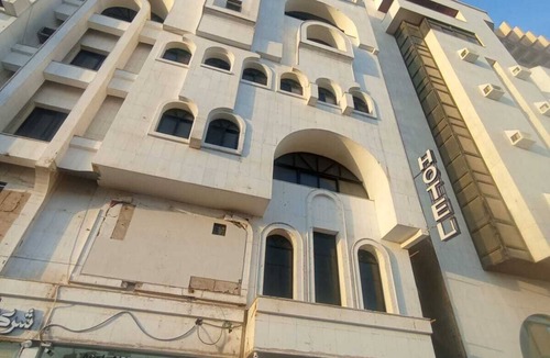 Medina Hotel | Ouhd Hill Hotel is a spacious with 56 bedrooms and AC & WiFi in fabulous Madinah