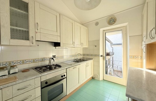 Porto Recanati Apartment | P090 - Porto Recanati, a wonderful villa in a residential complex with a swimming pool.