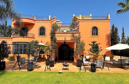 Sidi Abdallah Ghiat Villa | Palais Ona