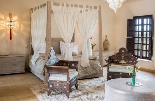 Oulad Hassoune Villa | Palais TIKA - Luxury rental in Marrakech - Private pool, Spa, Fitness room