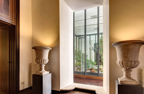 Rione IX Pigna Apartment | Palazzo Berardi: Old Times Luxury Mansion & Private Terrace