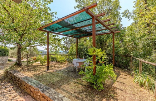 Monte Santa Maria Tiberina Apartment | Pet friendly apartment