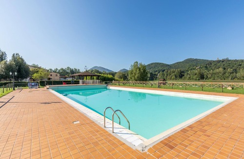 Montone House | Pet friendly home in Montone with swimming pool