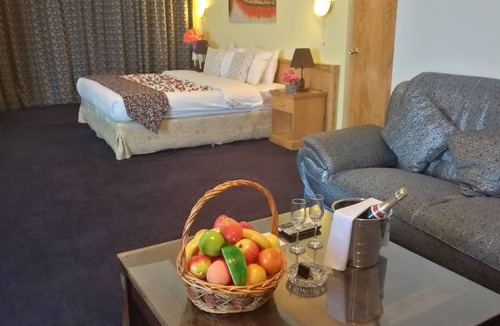Al Hoora Hotel | Phoenicia Tower Hotel