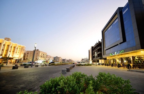 Medina Hotel | Pine Inn Hotel