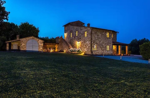 Montepulciano Villa | Podere Pisinano- Tuscan villa with swimming pool