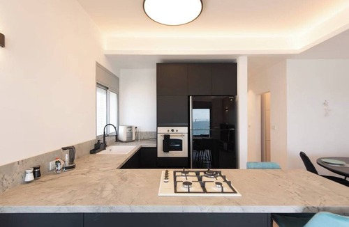 Haifa Apartment | Port city - beach front Penthouse bat galim+mamad