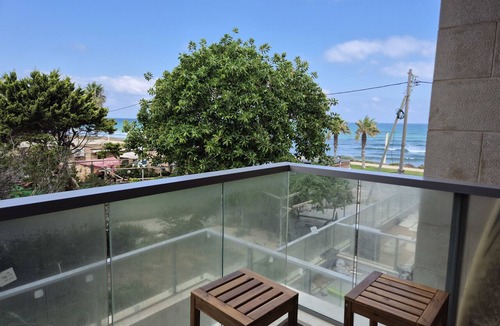 Haifa Apartment | Port city haifa - Sea front 1 bdrm apt w/mamad