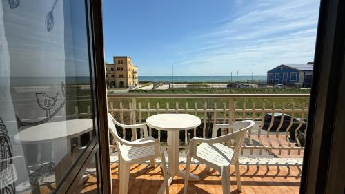 Porto Potenza Picena Apartment | PP07 - Porto Potenza, trilocale vista mare con aria condizionata