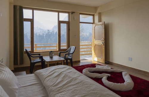 Manali House | Private Room in Manali, Mountain and River view Near Manali-4