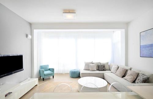 Tel Aviv Apartment | Pure by HolyGuest