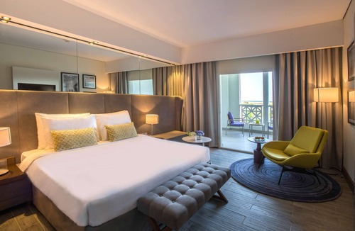 Dhahran Hotel | Radisson Blu Resort, Al Khobar Half Moon Bay