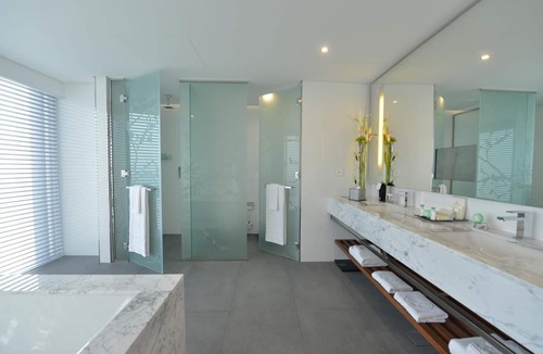 Seef Hotel | Ramee Grand Hotel & Spa
