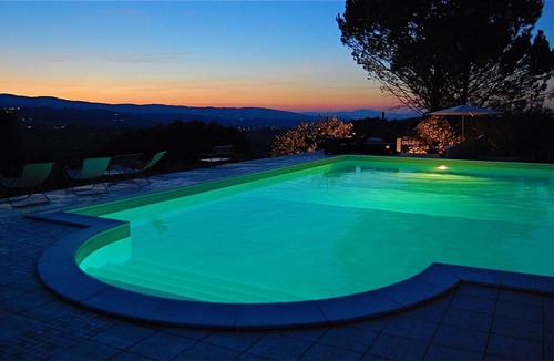 Pietrauta Villa | Relax in Italy s most famous Sagrantino wine and truffle. Slps 15. Exc pool