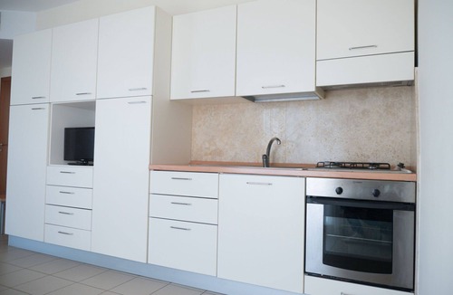 Roseto degli Abruzzi Apartment | Residence Roseto, Pool, Seaview, Abruzzo - Bilo