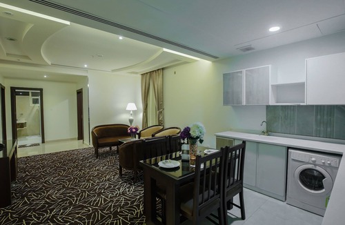 Al Hamra Hotel | Rest Night Serviced Apartments- AlHamra رست نايت للشقق المخدومة - الحمرا