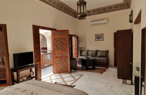 Zekkak Er Roumane House | Riad Batchisarai