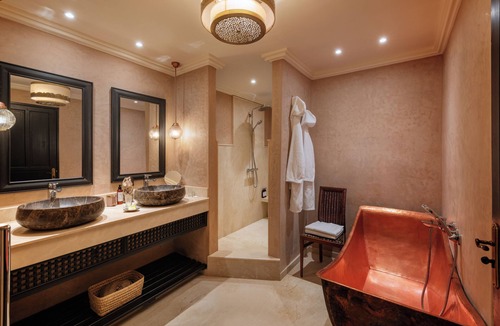 Diour Jdad House | Riad Kheirredine