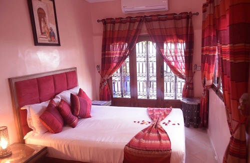 Kasbah House | Riad Lalla-Merieme: A Riad of 5 rooms 100% privatized, just for you!