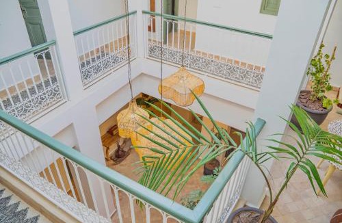 Medina House | Riad Yamat privatisé au cœur de la Médina 3 chambres 10 min Jemaa el-Fna