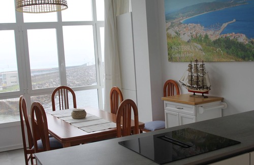 Fisterra Apartment | Ribeira beach viewpoint. Front line of beach Renovated May 2024