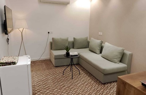 Medina Apartment | Roaa Al-Jamwaut
