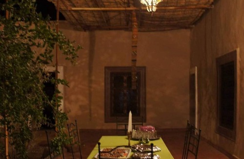 Agdz House | Room in Guest Room - Riad dar Tazoulte Bedroom