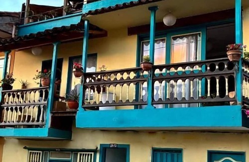 Jardin Apartment | Room Rincón Magico, Casa Del Pueblo
