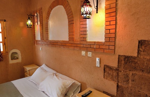 Tarmigt Hotel | Room with private terrace in a farmhouse in the heart of the palm grove