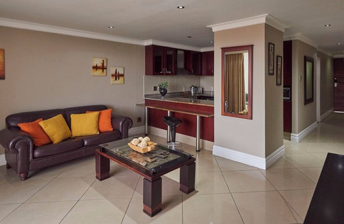 Durban Point Apartment | SEA-VIEW APARTMENT - POINT WATERFRONT near to beaches , harbour and restaurants