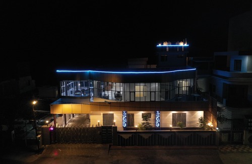 Rishikesh Villa | Shri Vyas HomeStay-Tranquility & Peace in Elegance