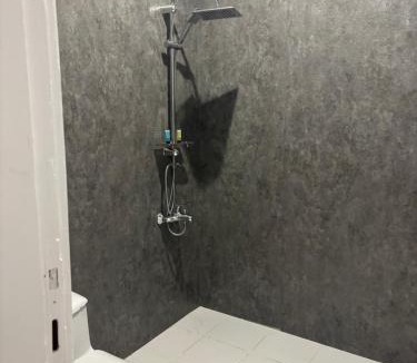 Ha'il Apartment | some suit