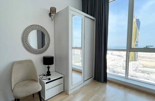 Block 428 Apartment | Spacious 2 Bedroom apartment in City Center
