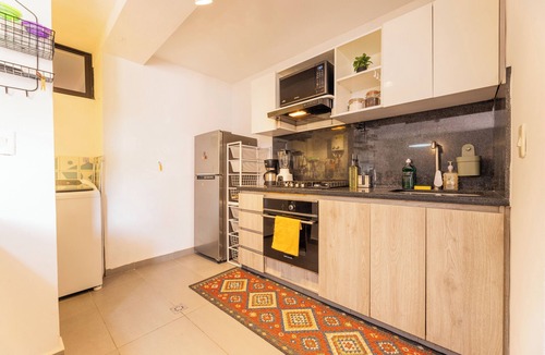 Lalinde Apartment | Spacious 4BD Poblado apartment. Great quiet location! Walk to Provenza/Lleras!